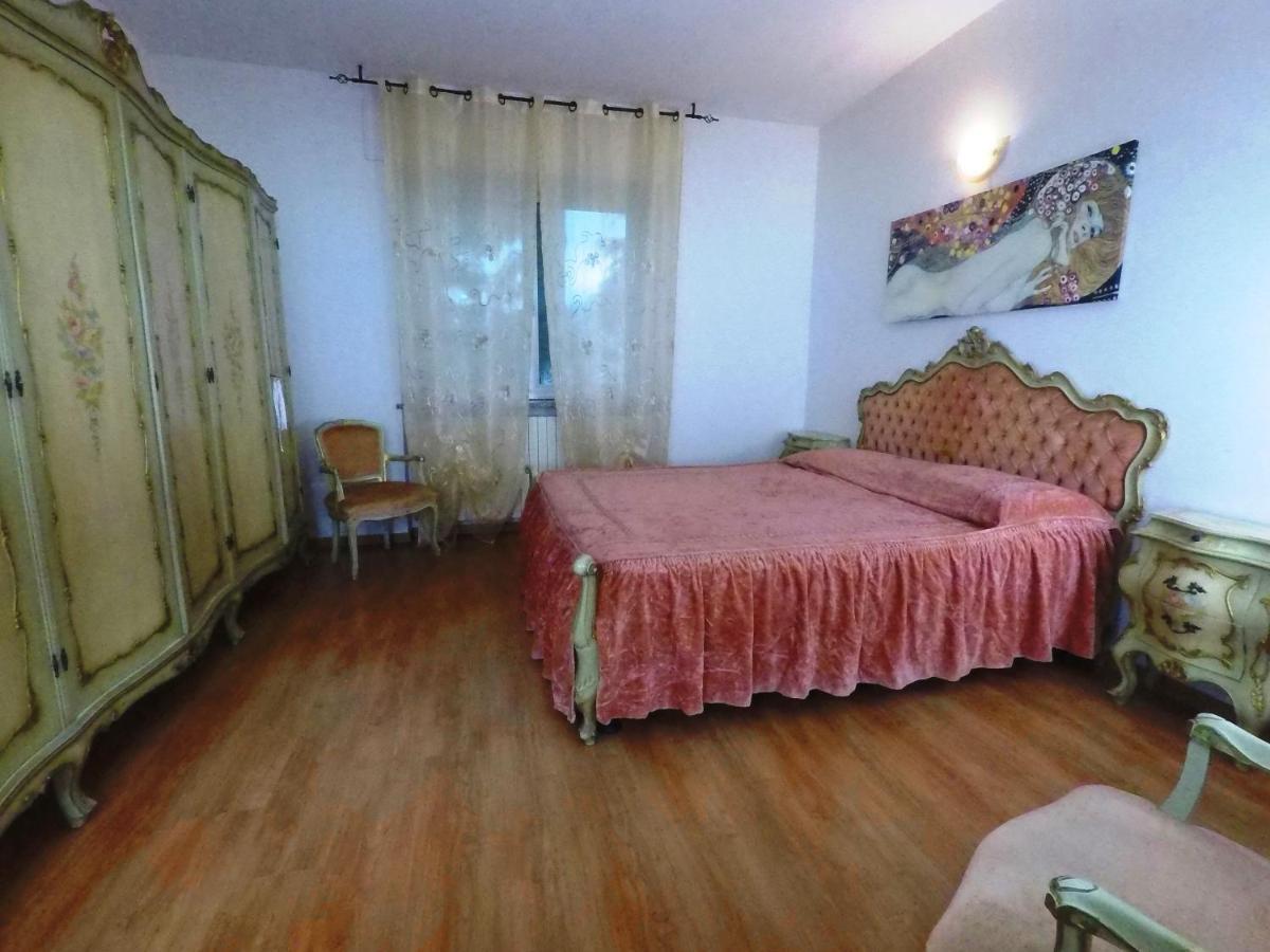 Villa Ornella 曼代洛-德尔拉里奥 外观 照片